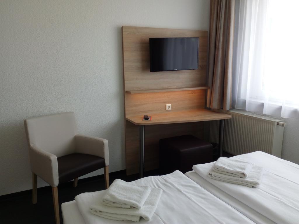 Hotel Citymaxx Rostock Buitenkant foto
